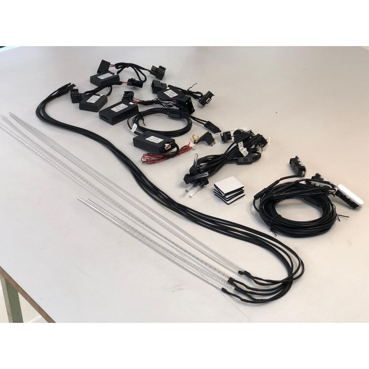 Audi A6 2014-2018 Orjinal Uyumlu Yedek Parça led ve Soketli İç Ambiyans Aydınlatması