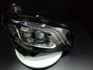 Mercedes W213 Uyumlu Yedek Parça Maybach Far