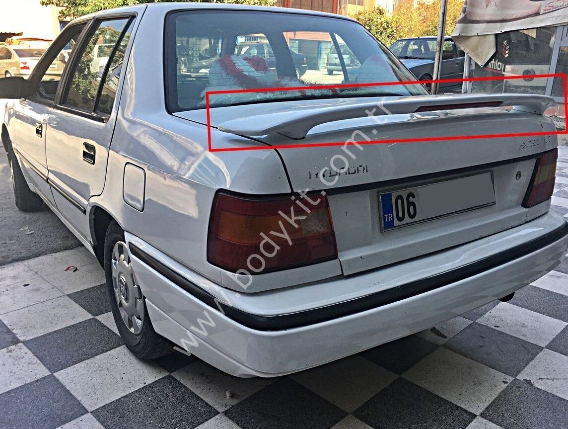 Hundai Excel Spoiler