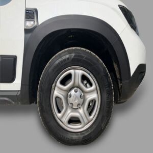 Dacia Duster 2018+ Uyumlu Yedek Parça Yapışkanlı Çamurluk Kaplama Dodik