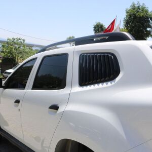 Dacia Duster 2018+ Uyumlu Yedek Parça Kelebek Cam