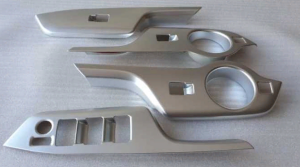 Toyota C-HR 2016-2019 Uyumlu Yedek Parça Kapı Kolçak Kaplama Silver (elektrikli Ayna Düğmeli Model)