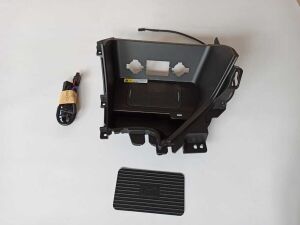 Kia Sportage 2016-2019 Uyumlu Yedek Parça Kablosuz Şarj Standı