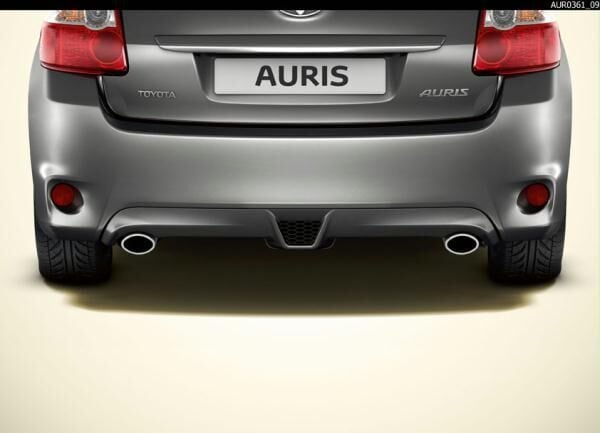 Toyota Auris 2010 - 2015 Difüzör Fiber Boyasız