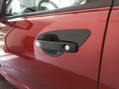 Ford Ranger 2015-2018 Kapı Kolu İç Kaplama Siyah