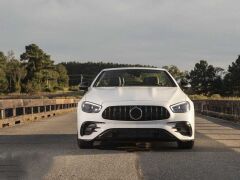 Mercedes W213 2020+ GTR Uyumlu Panjur (Full Siyah)