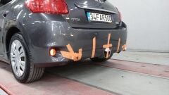 Toyota Auris 2010 - 2015 Difüzör Fiber Boyalı