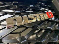 Nissan Navara 2015+ İçin Uyumlu Nismı Görünüm Panjur Siyah