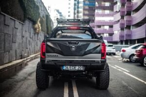 Nissan Navara Np300 2015-2020 Led Smoke Stop