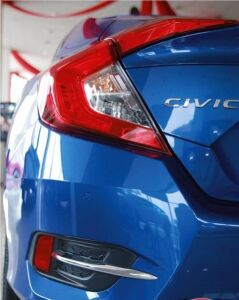 Honda Civic Fc5 Uyumlu Yedek Parça 2016-2020 Arka Sis Orta Çıta Nikelaj