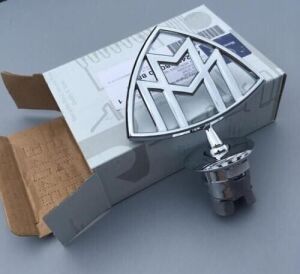 Mercedes Maybach Kaput ve Bagaj Logo Seti