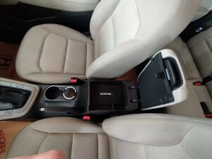 Hyundai Elantra 2016-2018 Orta Konsol Kutusu