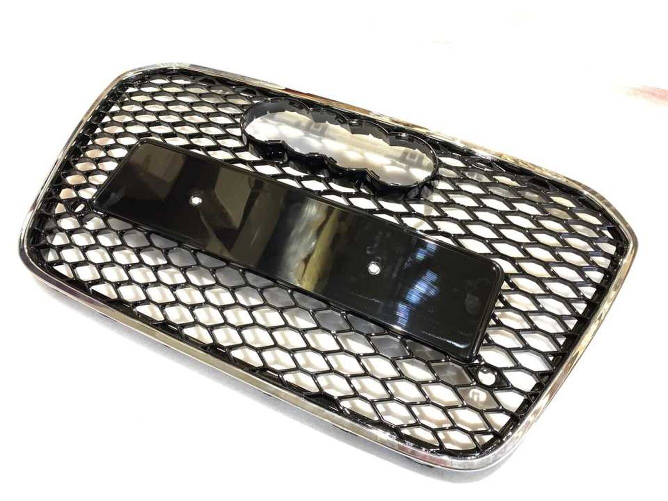 Audi A6 RS6 2012-2015 Panjur Krom Çerçeve