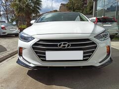 Hyundai Elantra 2016-2019 Ön Lip Kulaklı