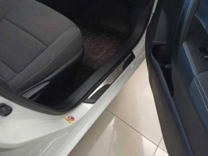 Toyota Corolla 2013-2016 Uyumlu Yedek Parça Kapı Eşik Nikelajı Işıksız