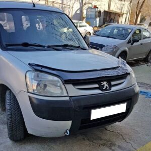 Peugeot Partner 2004 - 2008 Uyumlu Yedek Parça Kaput Rüzgarlığı