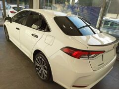 Toyota Corolla 2019+ Uyumlu Kelebek Cam Kaplama Piano Black