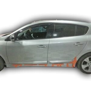 Renault Megane 3 2009-2016 Uyumlu Yedek Parça Yan Marşpiyel (Plastik)