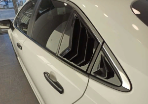 Toyota Corolla 2019+ Uyumlu Yedek Parça Kelebek Kaplama Piano Black