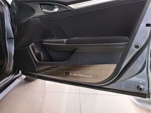 Honda Civic Fc5 Uyumlu Yedek Parça 2016-2020 Kapı İç Döşeme Kaplama