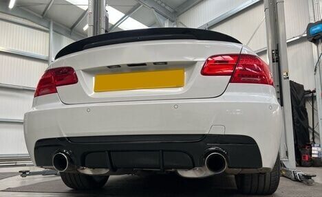 Bmw 3 Serisi E92 Uyumlu Yedek Parça Spoiler Parlak Siyah