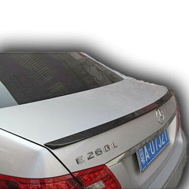 Mercedes W212 Uyumlu Yedek Parça İnce Spoiler Boyalı Fiber