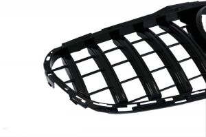 Mercedes W212 2013-2015 Uyumlu Yedek Parça GTR Panjur Siyah Makyajlı Kasa