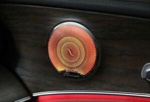 Mercedes W213 Uyumlu Yedek Parça Hoparlör Aydınlatma Ambiyans 64 Renk