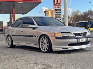 Opel Vectra B Uyumlu Yedek Parça Ön Tampon Eki