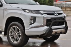 Mitsubishi L200 2007+ Off Road Poliüretan Ön Koruma Ön Tampon Koruma Demiri Siyah Amazonplus AQM4WD