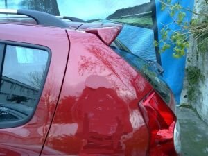 Dacia Sandero 2009-2012 Uyumlu Yedek Parça Spoiler Boyasız Fiber