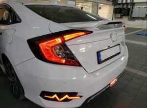 Honda Civic Uyumlu Yedek Parça FC5 2016-2020 İçin Uyumlu Orta Boy Işıklı Spoiler (Boyasız)