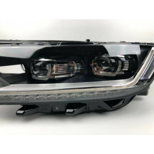 Volkswagen Passat B8 2014-2018 Uyumlu Yedek Parça Led Far Seti Kayar Led Sinyalli LAM-T024