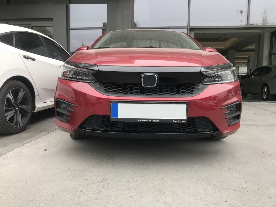 Honda City 2020+ Ön Tampon Alt Çıtası - Piano Black