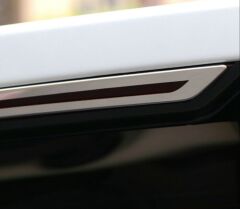 Hyundai Tucson 2021+ Bagaj Üst Çıtası (Led Kaplama)