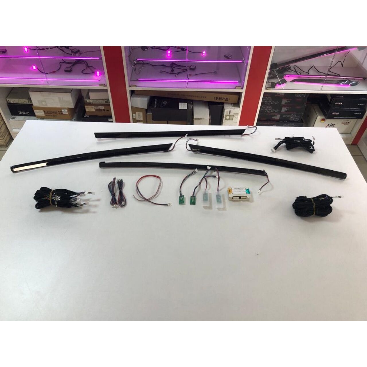 BWM 3 Series F30 New 2012-2019 18 Renk İç Ambiyas Işıkları Kapı trimleri