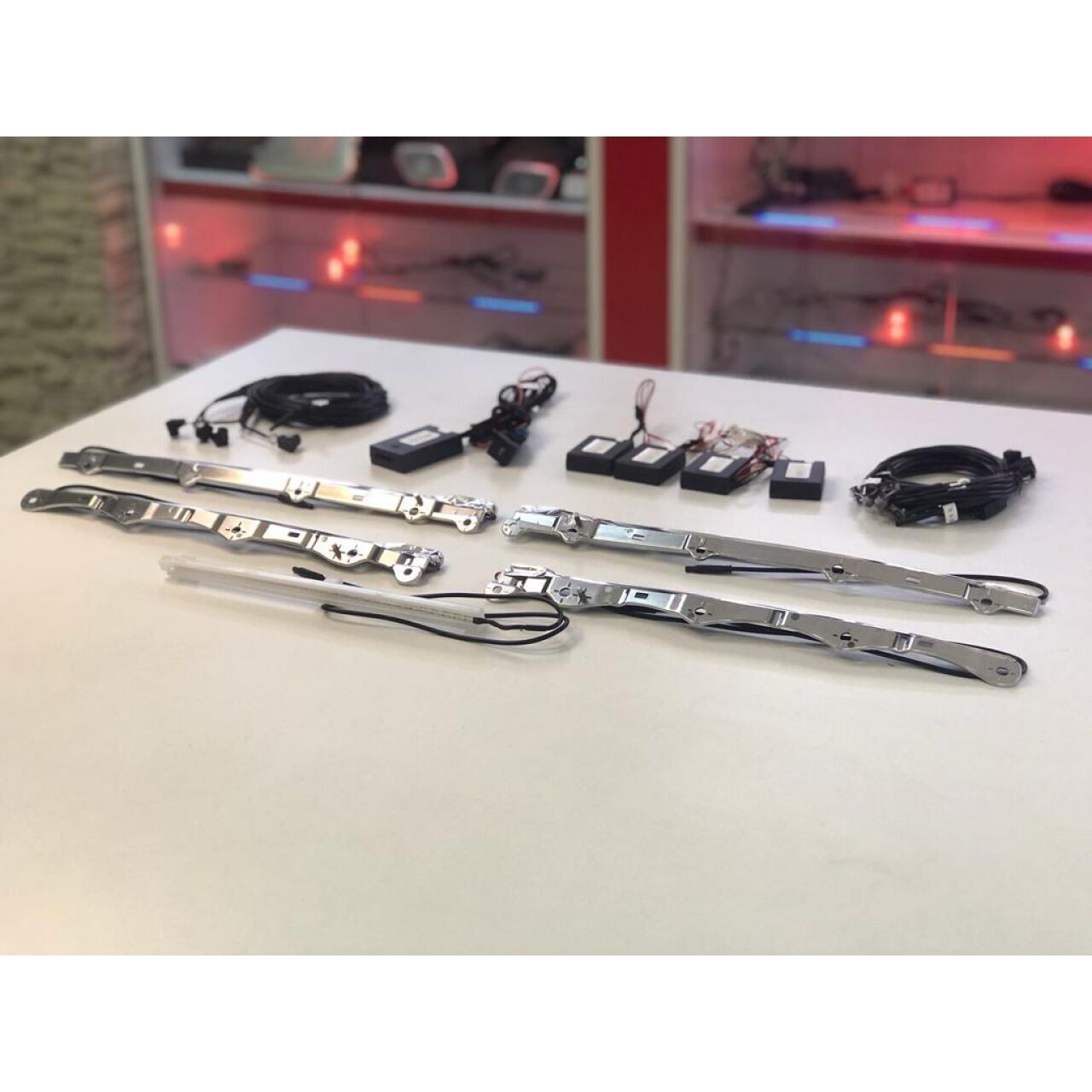 Toyota Camry 2017-2021 Uyumlu Yedek Parça Orjinal Tuşlu ve Trimli İç Ambiyans Aydınlatma