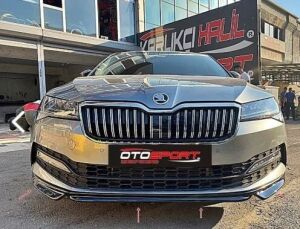 Skoda Süperb Uyumlu Yedek Parça Ön Tampon Eki 2019-2022