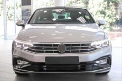 Volkswagen Passat B8.5 R Line Ön Tampon ve Panjur Seti