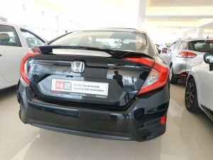 Honda Civic Fc5 Uyumlu Yedek Parça V Style Spoiler Piano Black