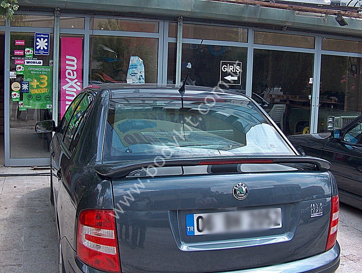 Skoda Fabia Uyumlu Yedek Parça Sedan Spoiler