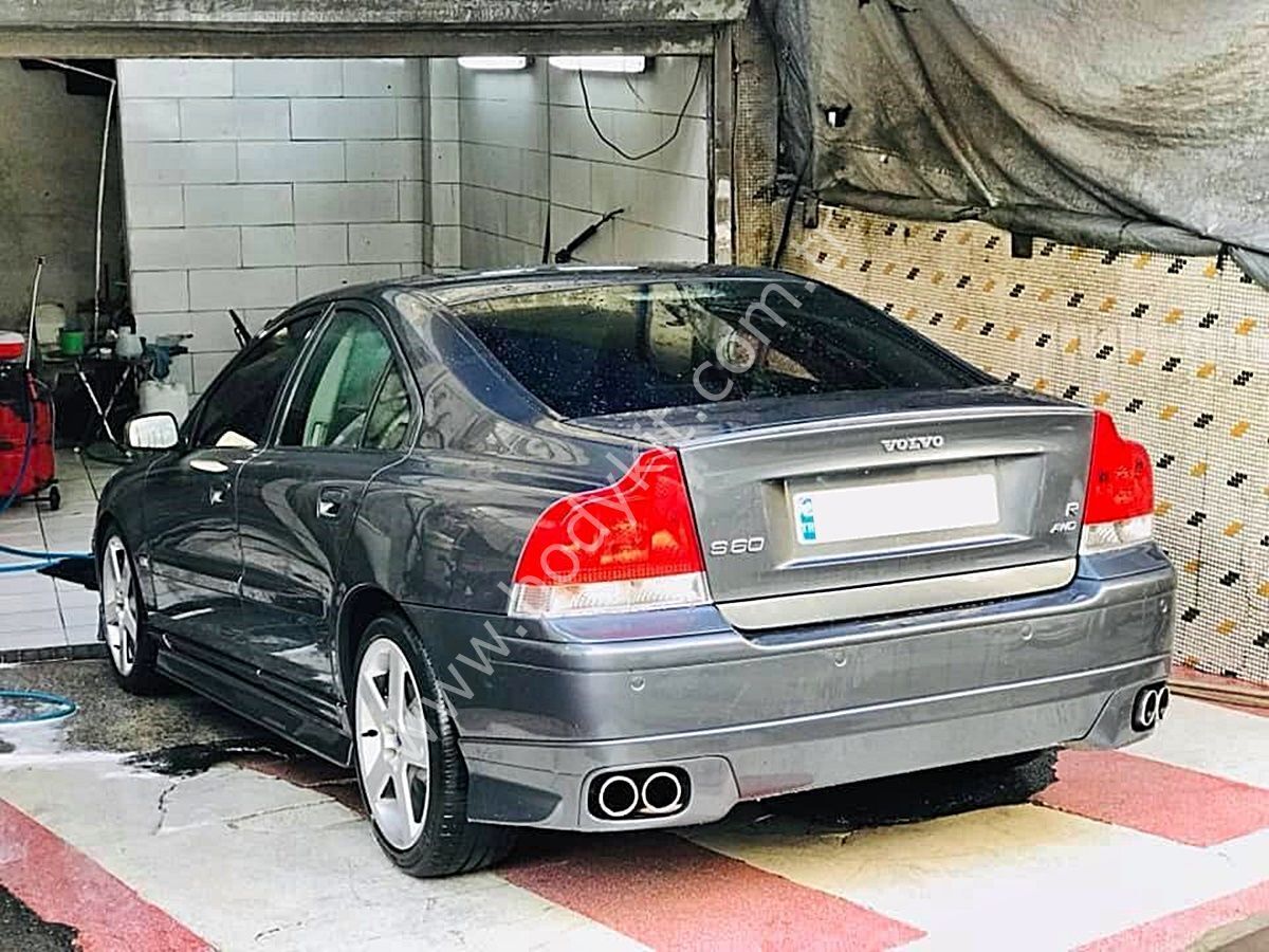 Volvo S60 Uyumlu Yedek Parça Arka Tampon Eki 4 Çıkışlı