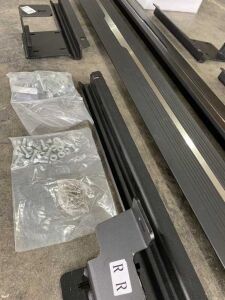 Land Rover Discovery 5 2021+ Elektrikli Yan Basamak