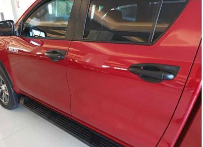 Toyota Hilux Revo 2016-2019 Kapı Kolu İç Kaplama Siyah