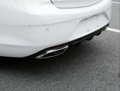 Opel İnsignia 2017+ Piano Black Difüzör