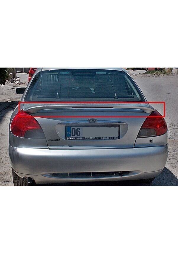 Ford Mondeo Sedan Uyumlu Yedek Parça Işıklı Spoiler