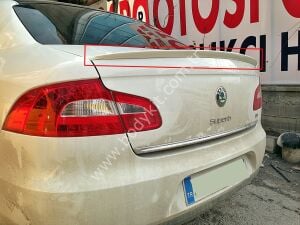 Skoda SuperB Uyumlu Yedek Parça Spoiler