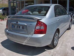 Kia Cerato Uyumlu Yedek Parça Işıklı Spoiler