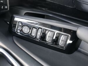 Honda Civic FE1 2022 İçin Uyumlu Yedek Parça Cam Düğme Kaplama - Piano Black