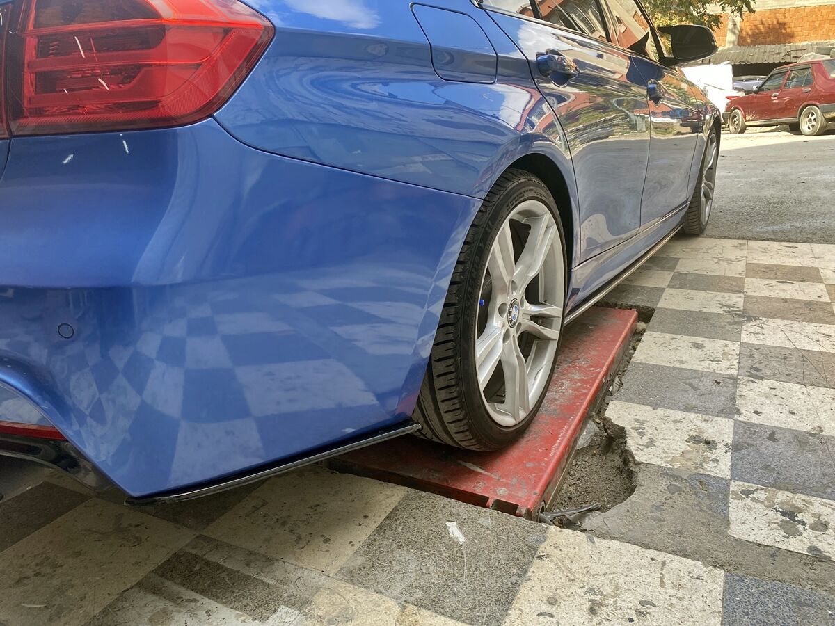 Bmw F30 2012-2017 F80 Arka Tampon Flap Plastik